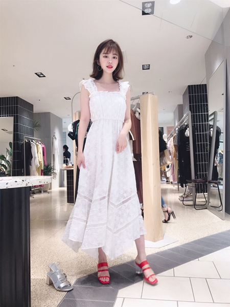 【SALE】 エンブロイダリーオフショルワンピース,レディース ワンピース