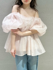 5月中旬入荷予定LILY BROWN 同型　3wayシアージャガードペプラムブラウス