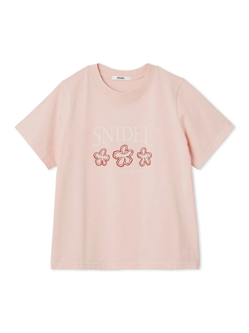 ピンク