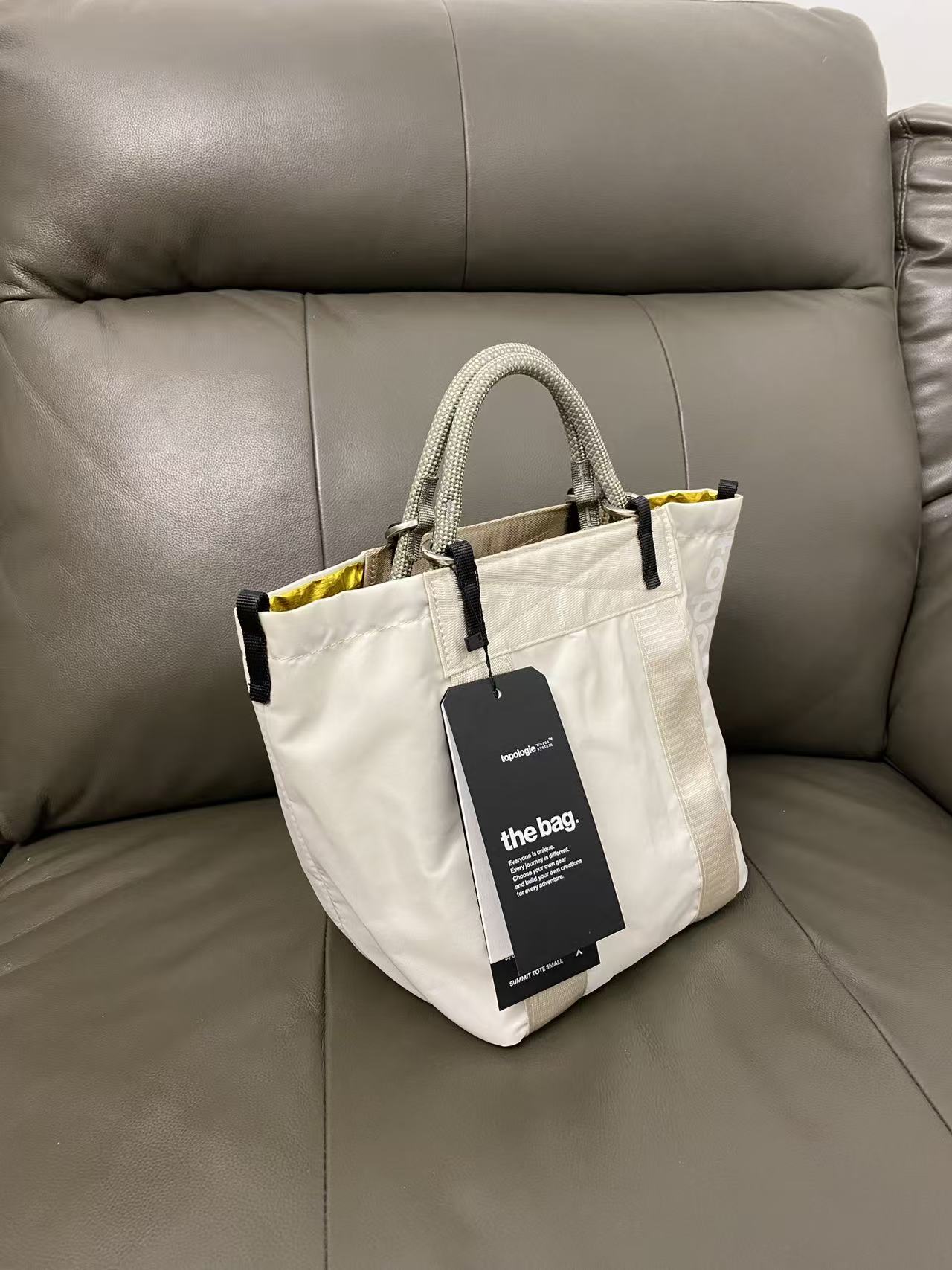 topologie Summit Tote Small サミットトートスモール （ストラップ 