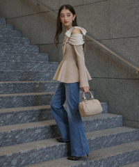 オフショルリボンドッキングニット